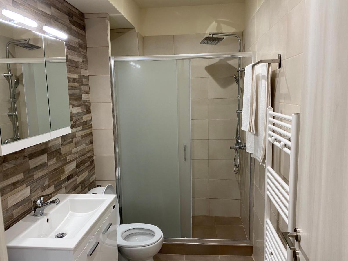 Great Alexander Street, Larisa Apartment Екстериор снимка