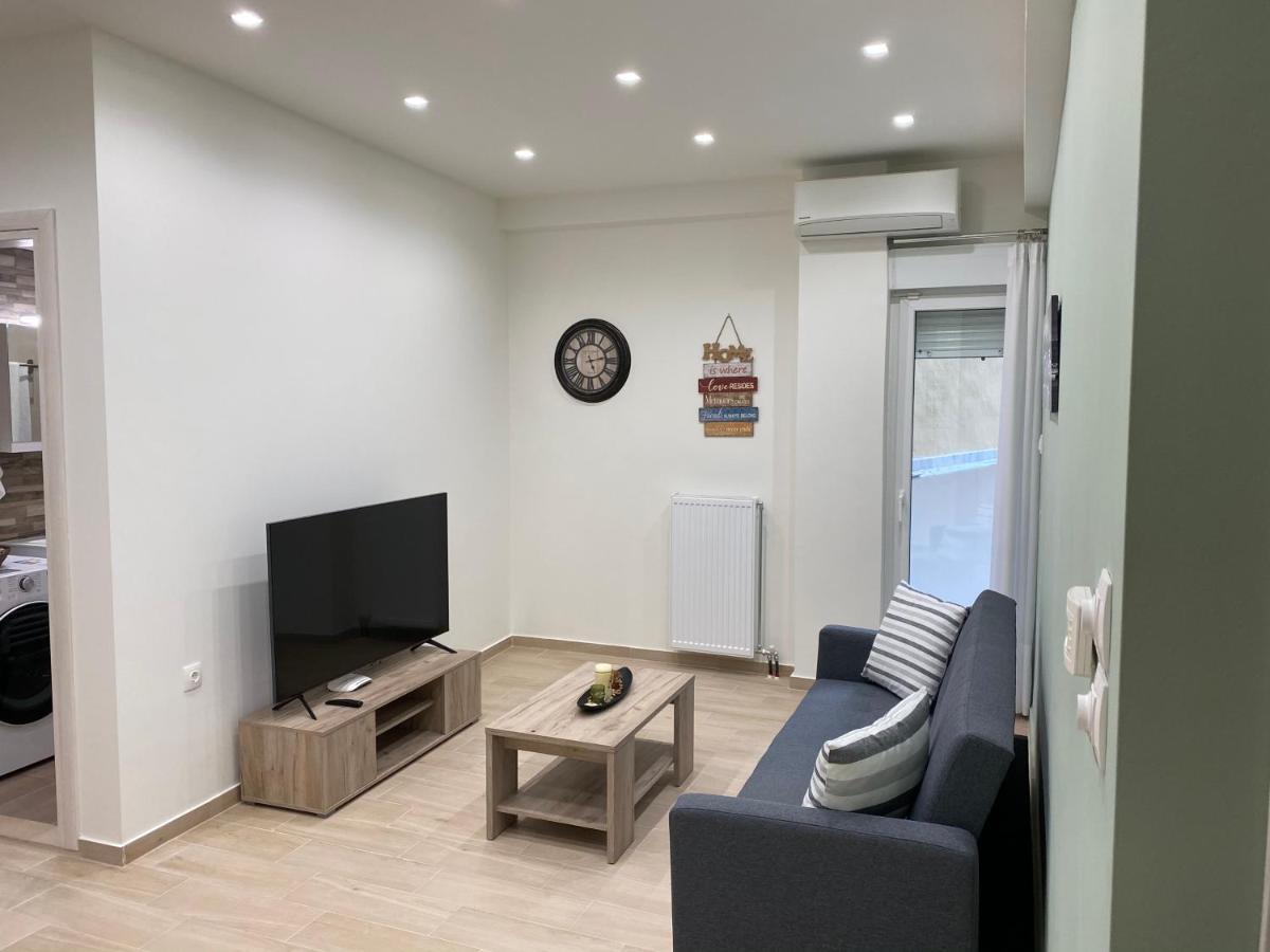 Great Alexander Street, Larisa Apartment Екстериор снимка